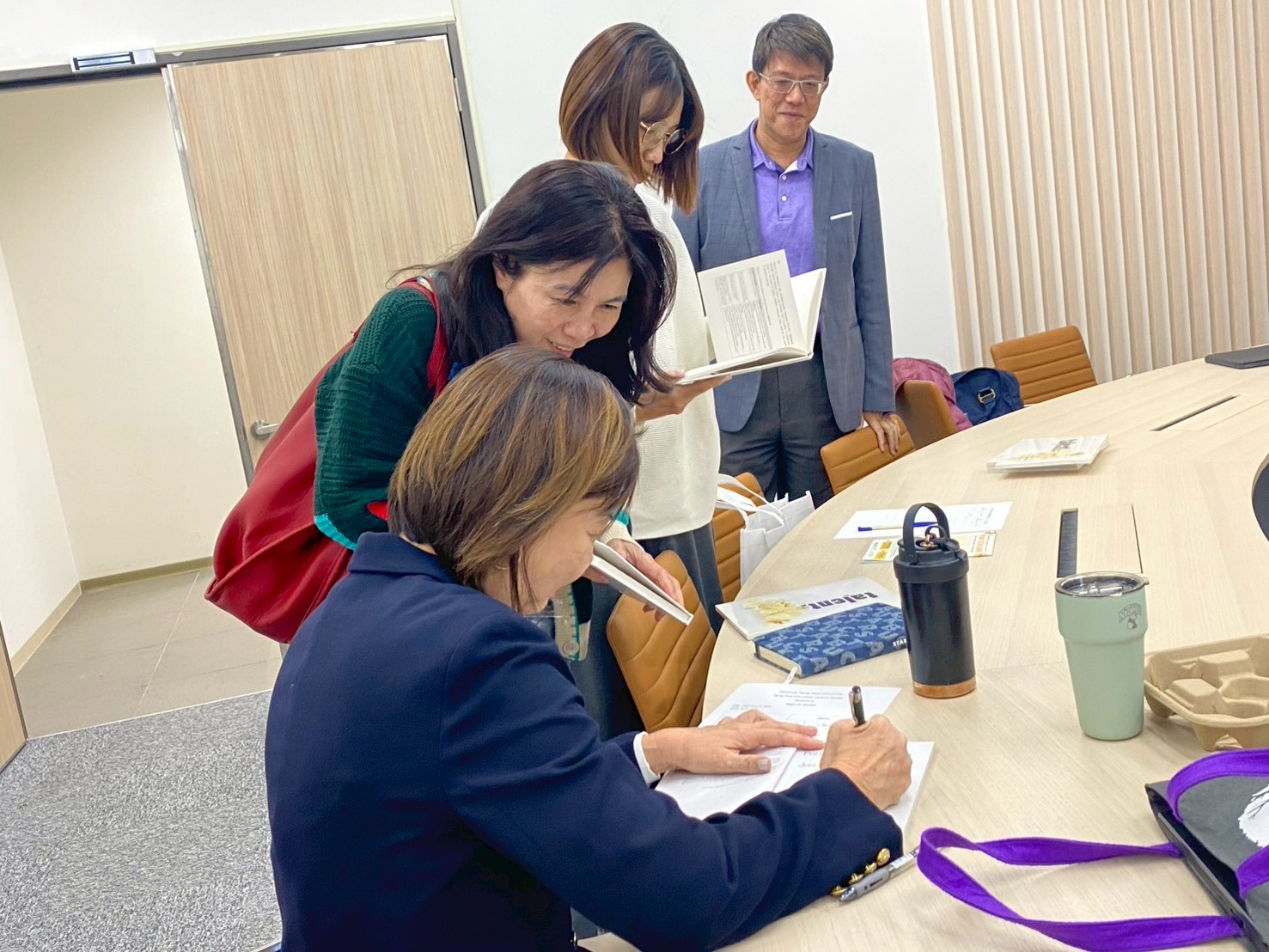 International Scholars